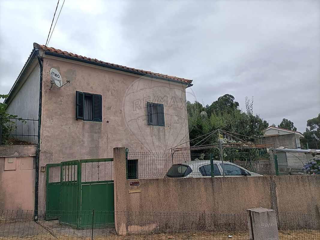 Moradia T2 para venda