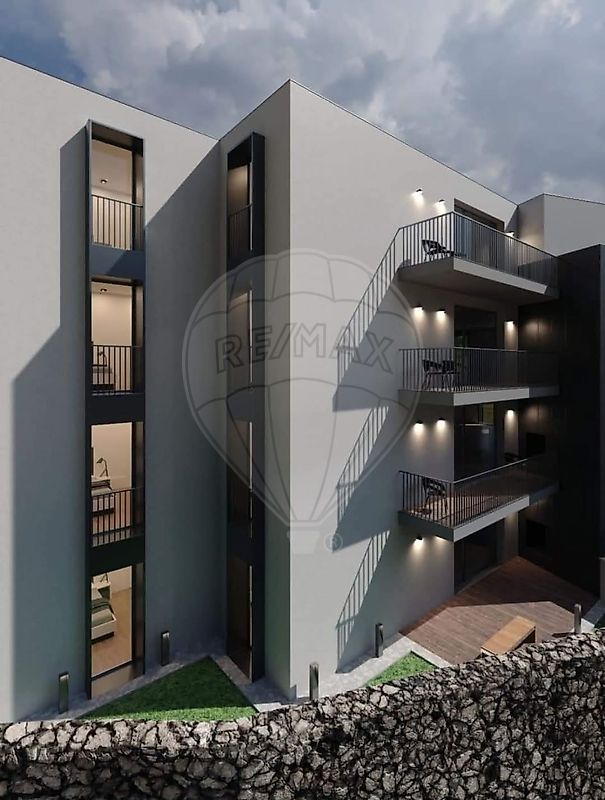 Apartamento T4 para venda