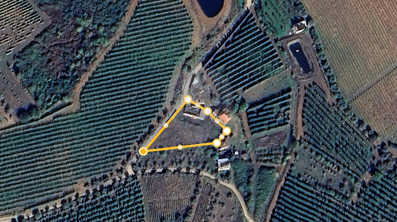 Terreno - São Romão e Santiago, Armamar, Viseu