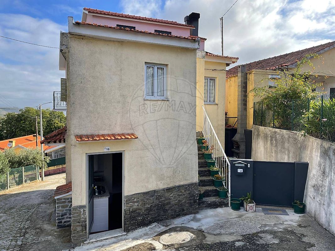 Moradia - Loureiro, Peso da Régua, Vila Real