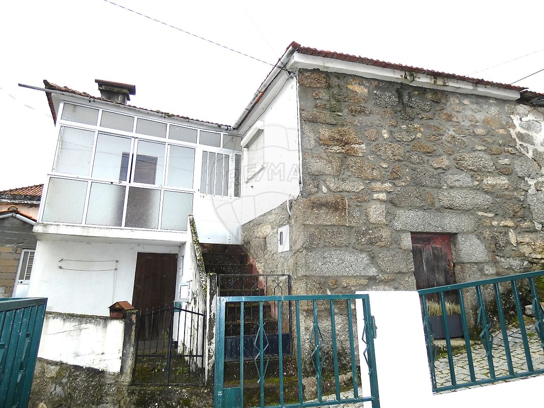 Moradia T1 à venda em Lamego