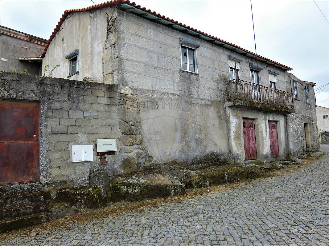Moradia - Chavães, Tabuaço, Viseu