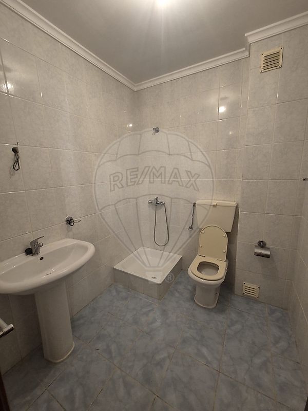 Apartamento T3 à venda em Lobrigos (São Miguel e São João Baptista) e Sanhoane, Santa Marta de Penaguião — foto 8