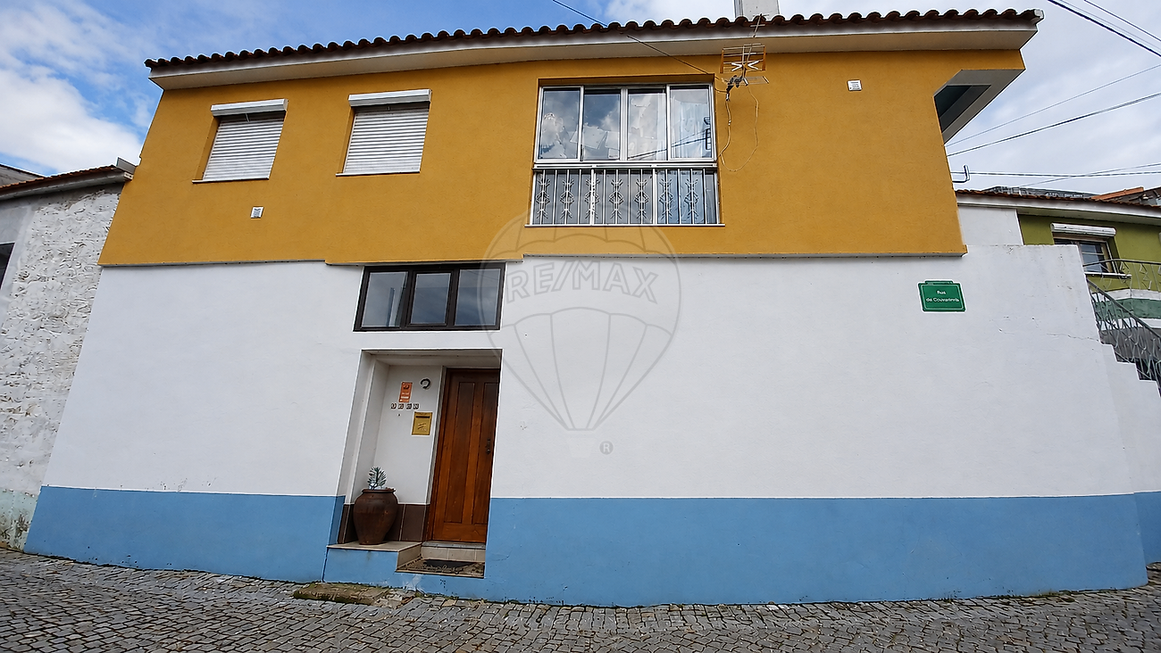 Moradia - Ervedosa do Douro, São João da Pesqueira, Viseu