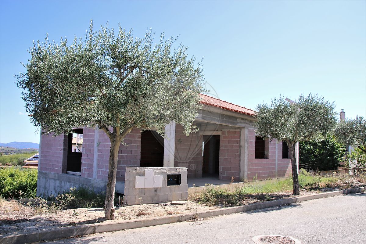 Moradia - Valongo dos Azeites, São João da Pesqueira, Viseu