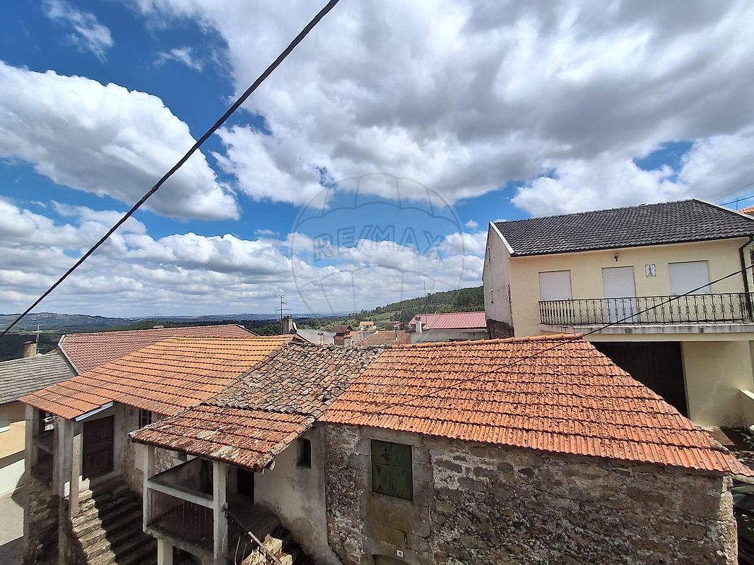 Moradia T3 à venda em Sarzedo, Moimenta da Beira — foto 10