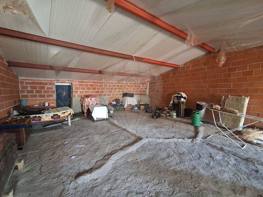Moradia T3 à venda em Sarzedo, Moimenta da Beira — foto 6