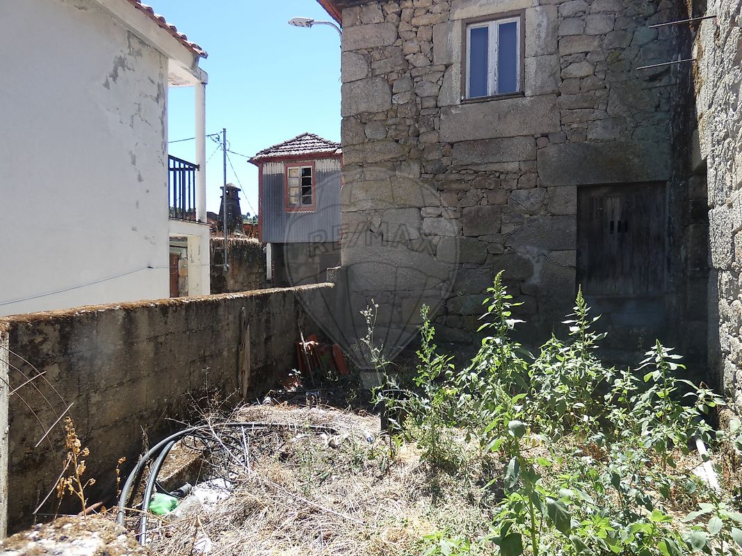 Moradia T5 à venda em Ferreirim, Lamego — foto 9