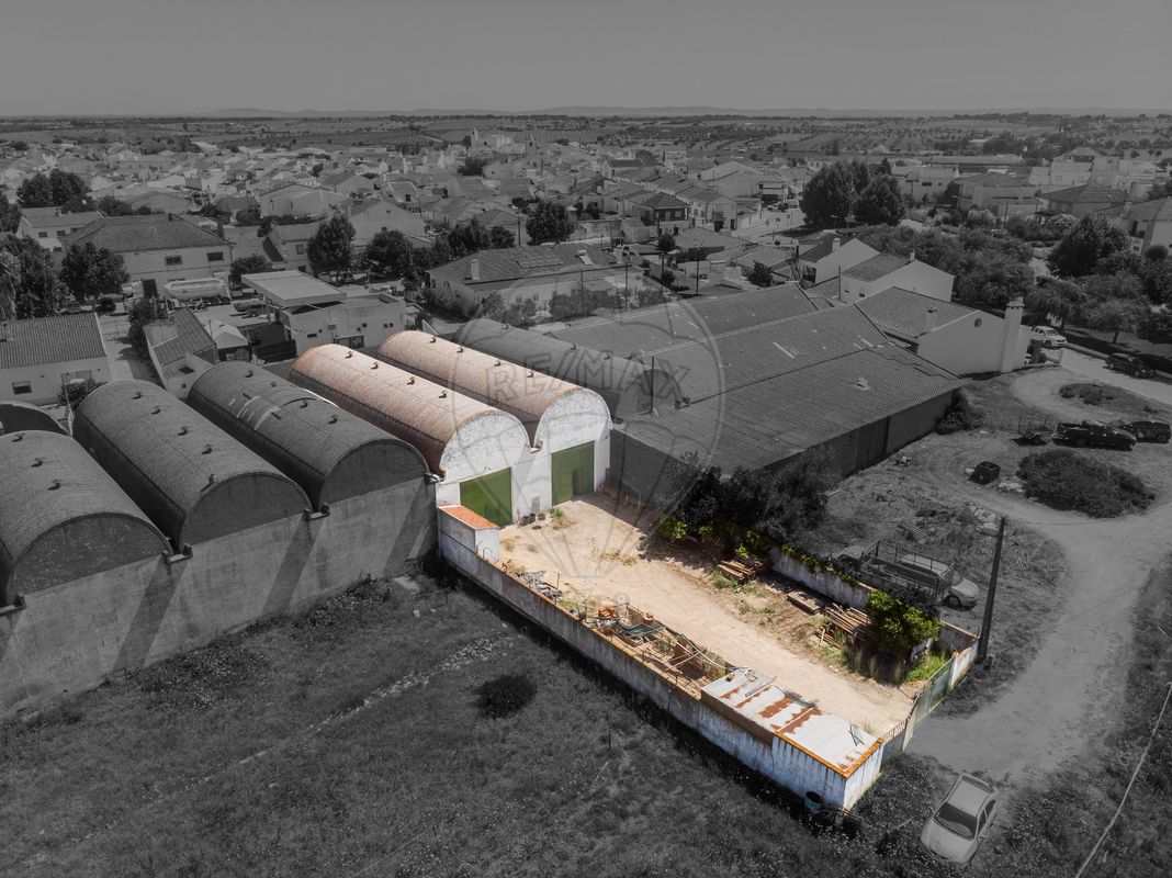 Armazém para venda