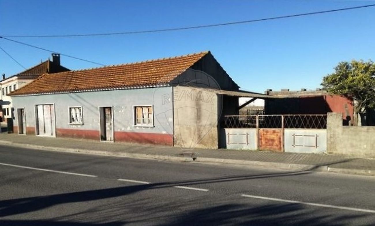 Moradia T2 à venda em Montemor-o-Velho