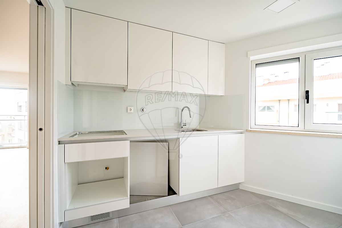 listing 124821073-6 picture-0