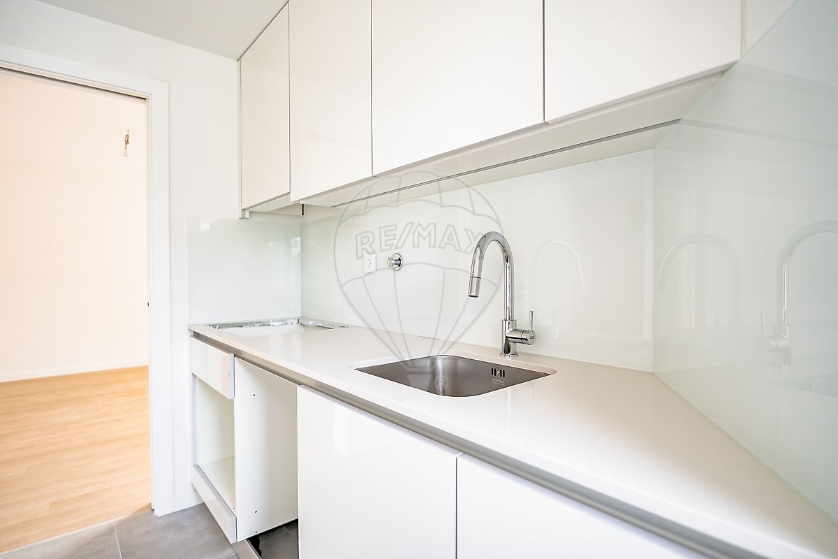 listing 124821073-6 picture-0