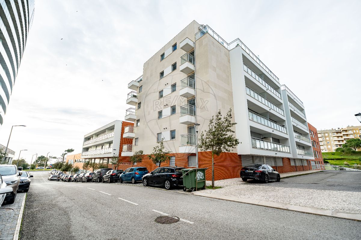 listing 124821073-18 picture-0