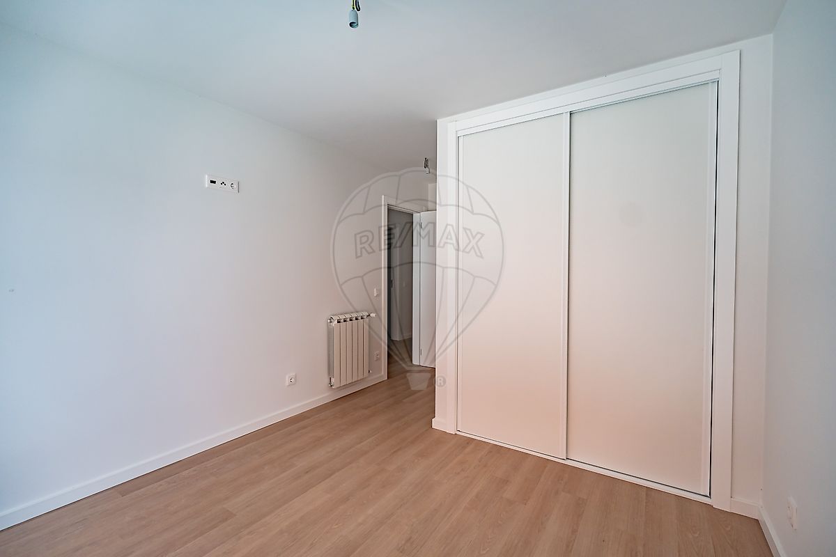 listing 124821073-5 picture-0