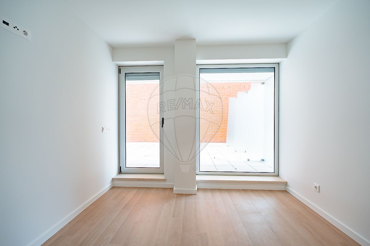 listing 124821073-5 picture-0