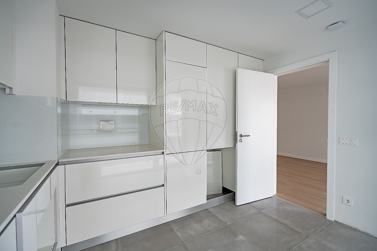 listing 124821073-9 picture-0
