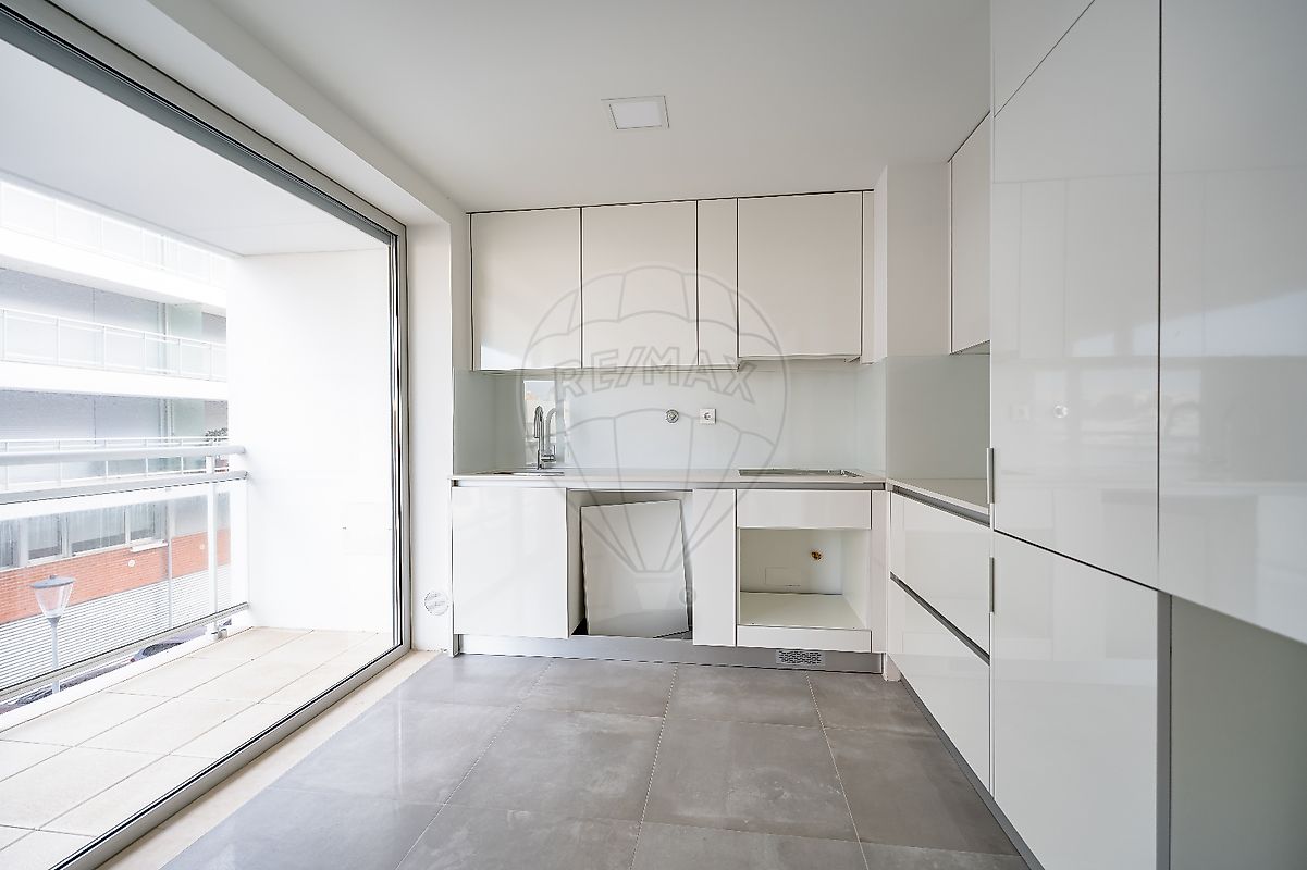 listing 124821073-9 picture-0