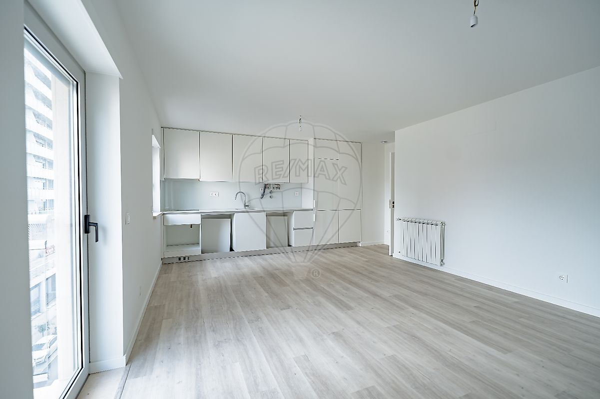 listing 124821073-14 picture-0