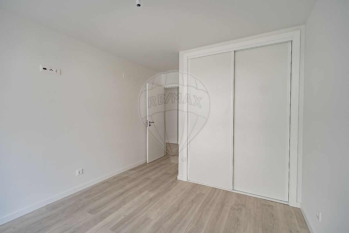 listing 124821073-14 picture-0
