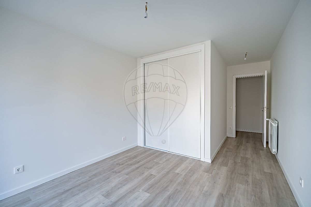 listing 124821073-17 picture-0