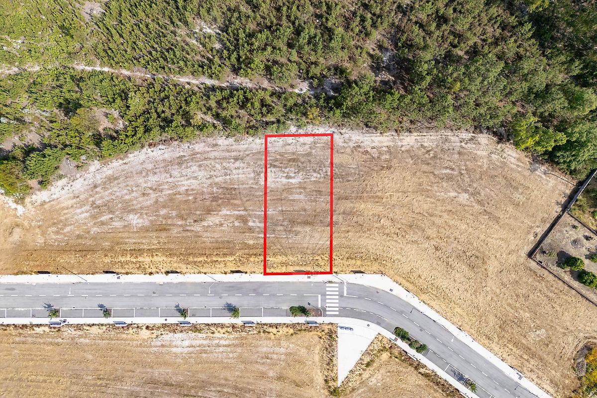 Land for sale in Cantanhede, Portugal — €63,000