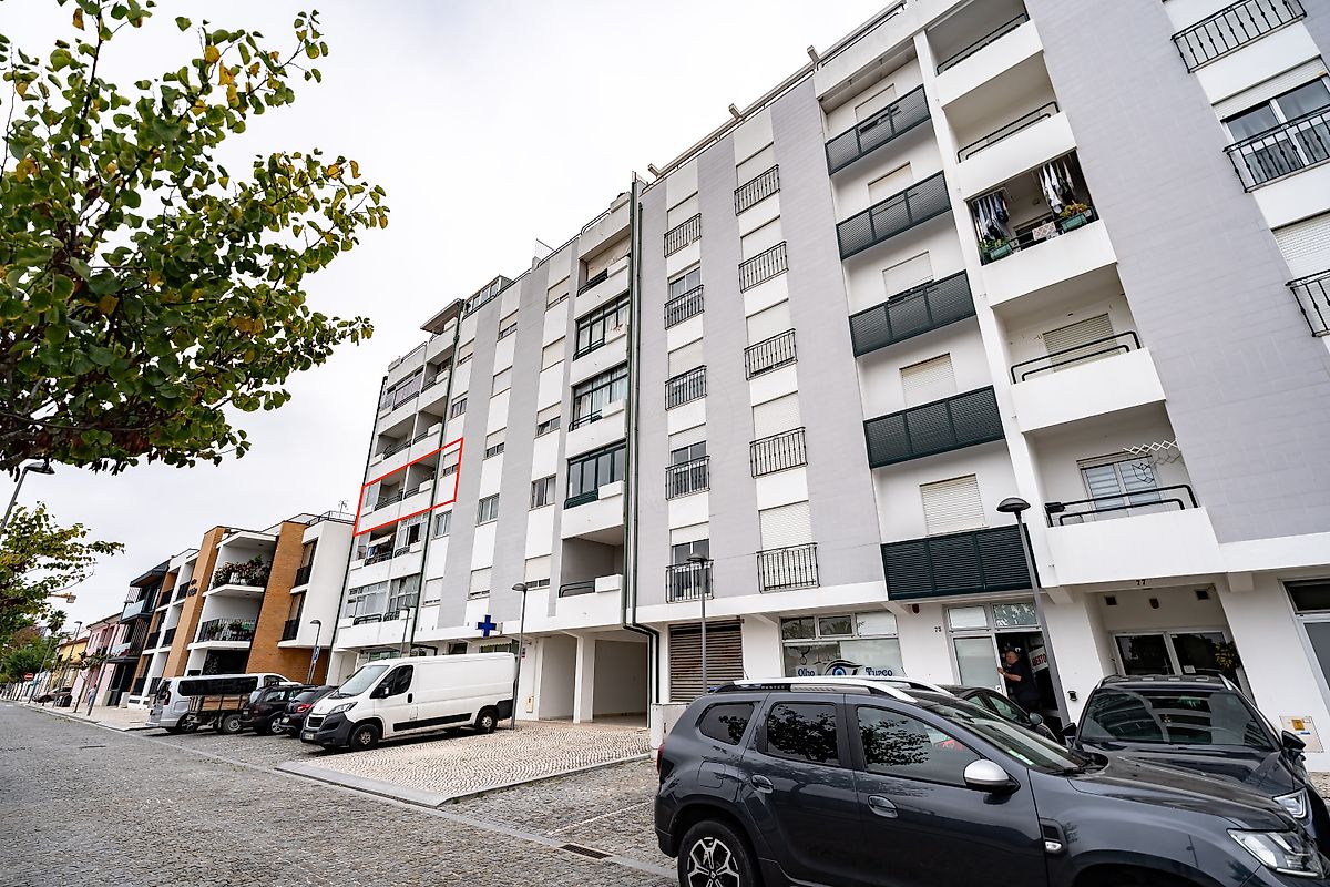 Apartamento T4 para venda