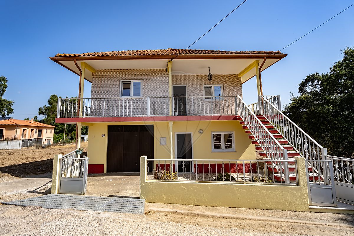Apartamento T4 à venda em Cantanhede
