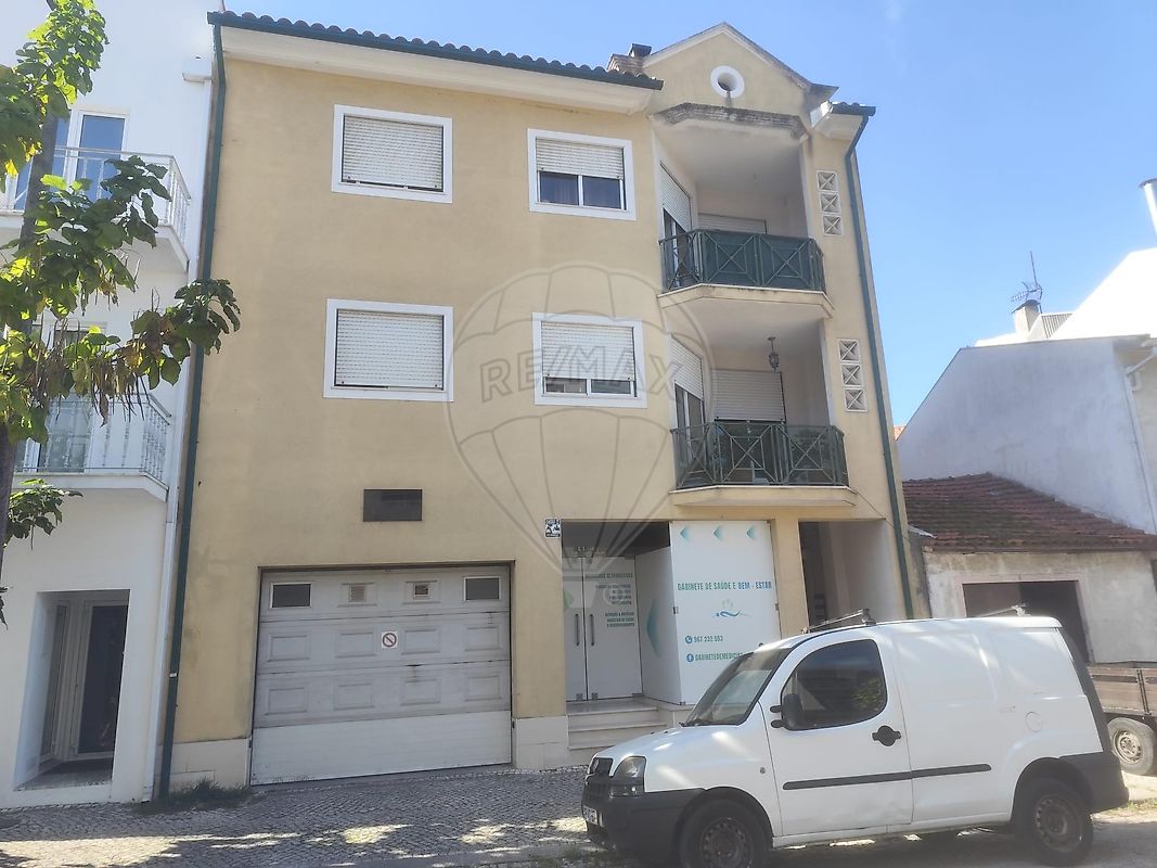 Garagem para arrendar em Cantanhede
