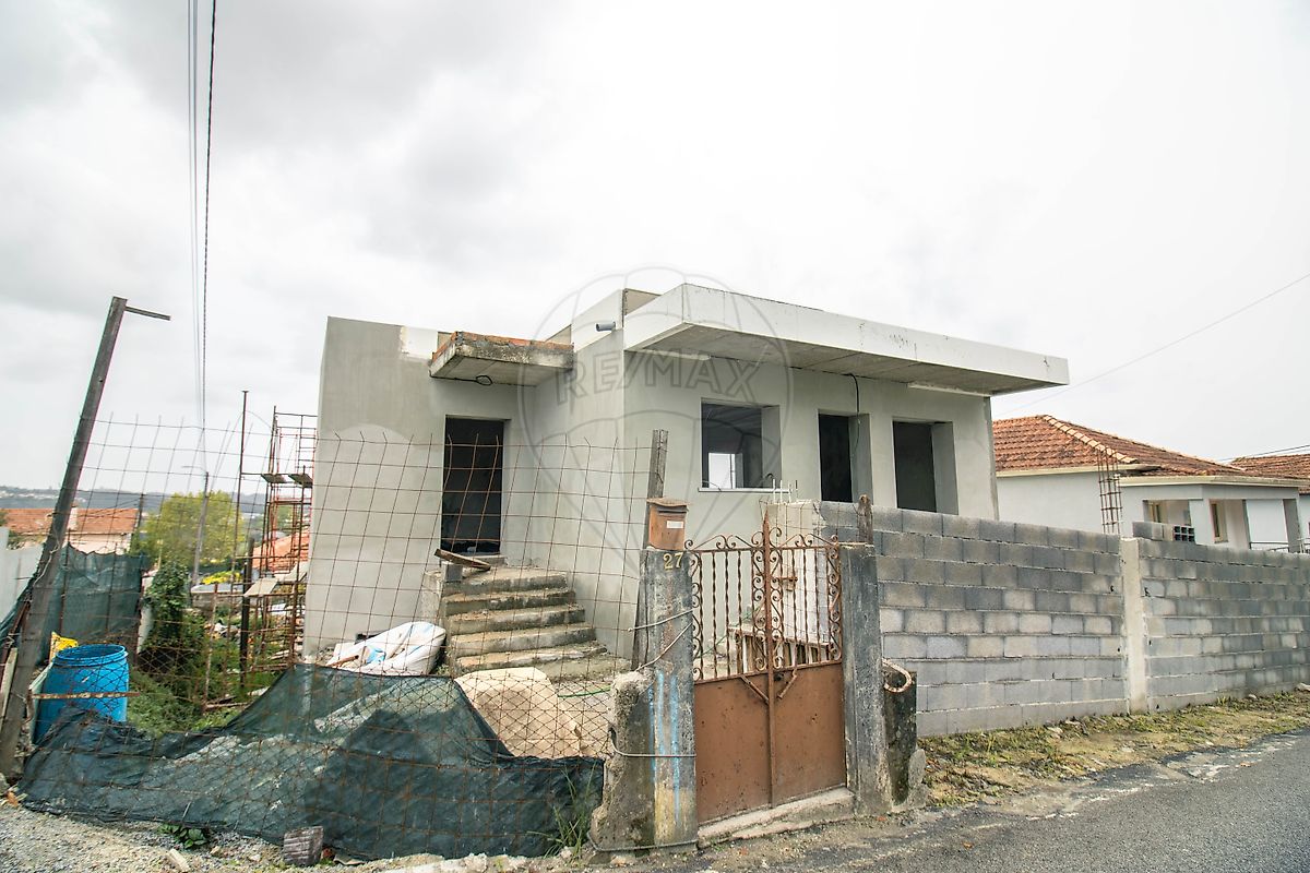 Moradia T3 para venda