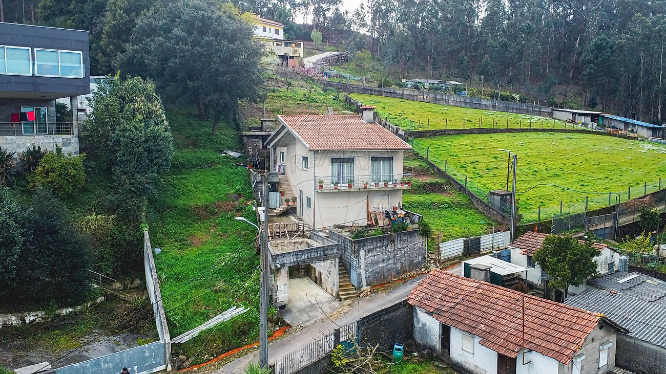 Moradia T3 à venda em Trofa