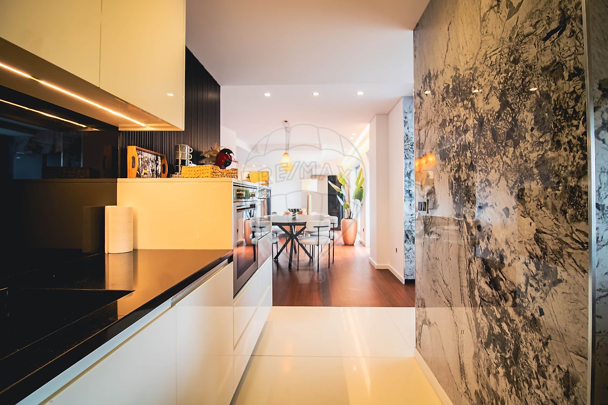Apartamento T4 à venda em Bougado (São Martinho e Santiago), Trofa — foto 9