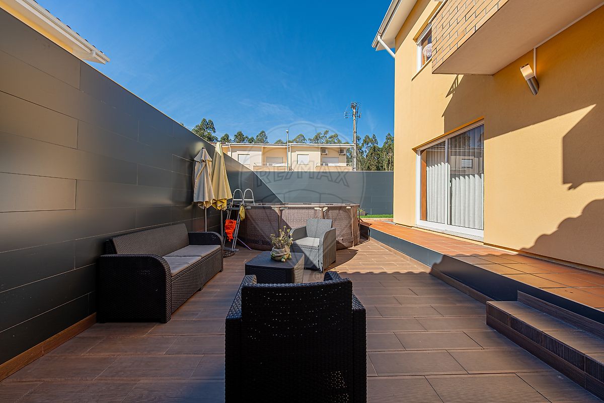 Moradia T3 em Fradelos, €359.000