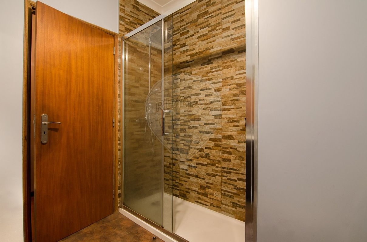 listing 124851154-391 picture-0