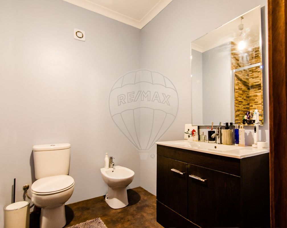 listing 124851154-391 picture-0