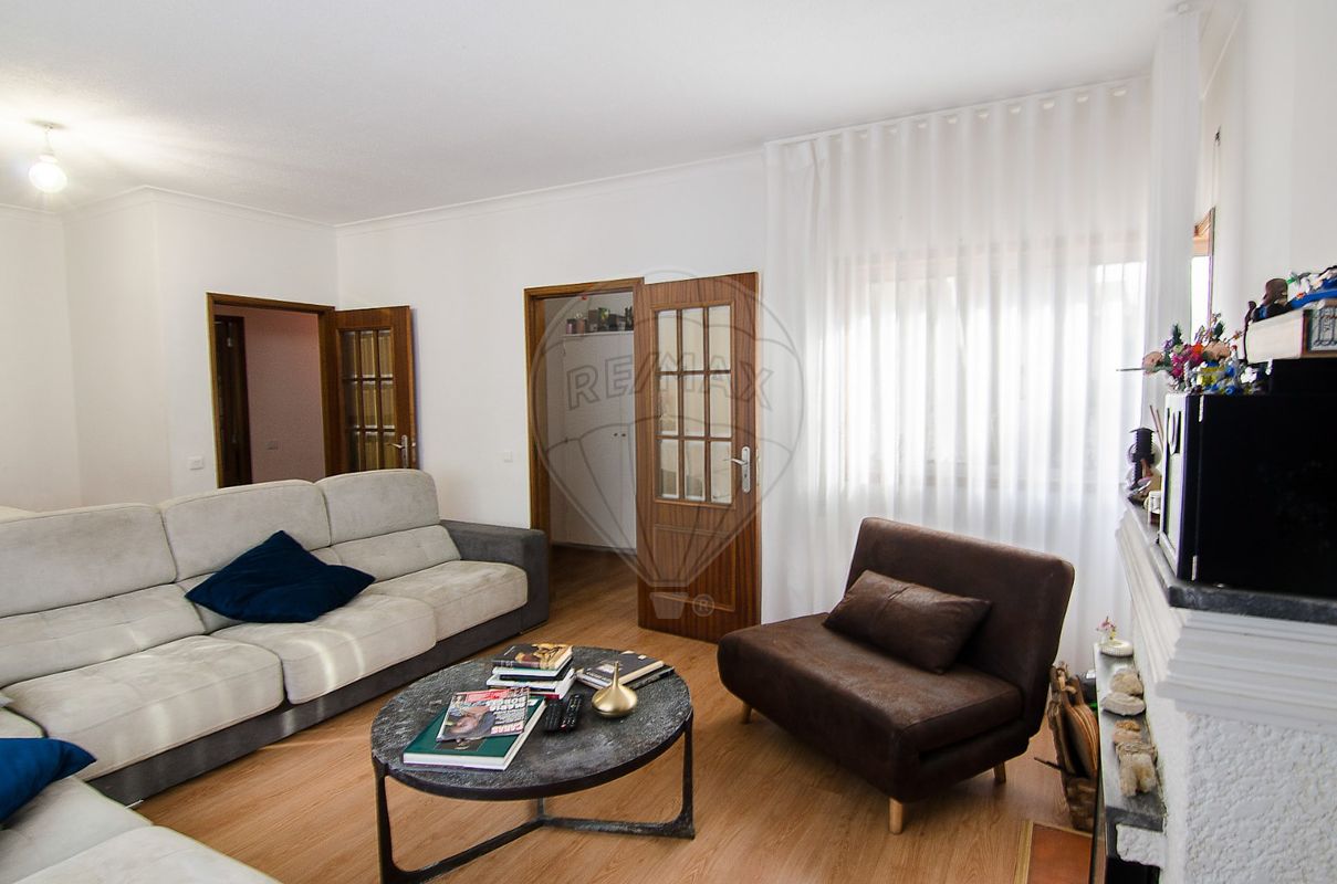 listing 124851154-391 picture-0