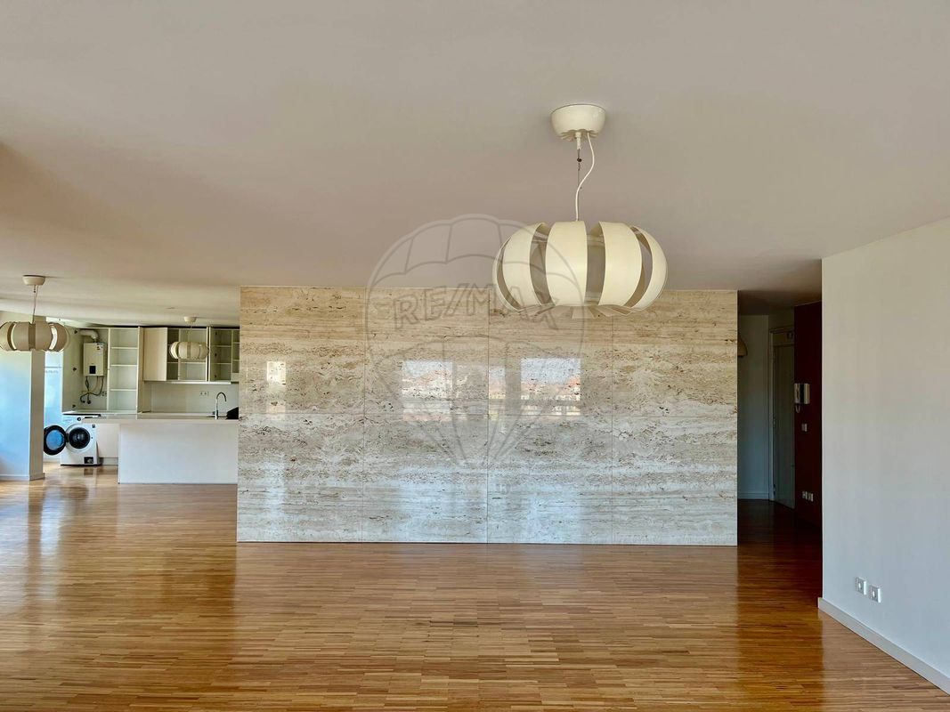 listing 124851193-148 picture-0