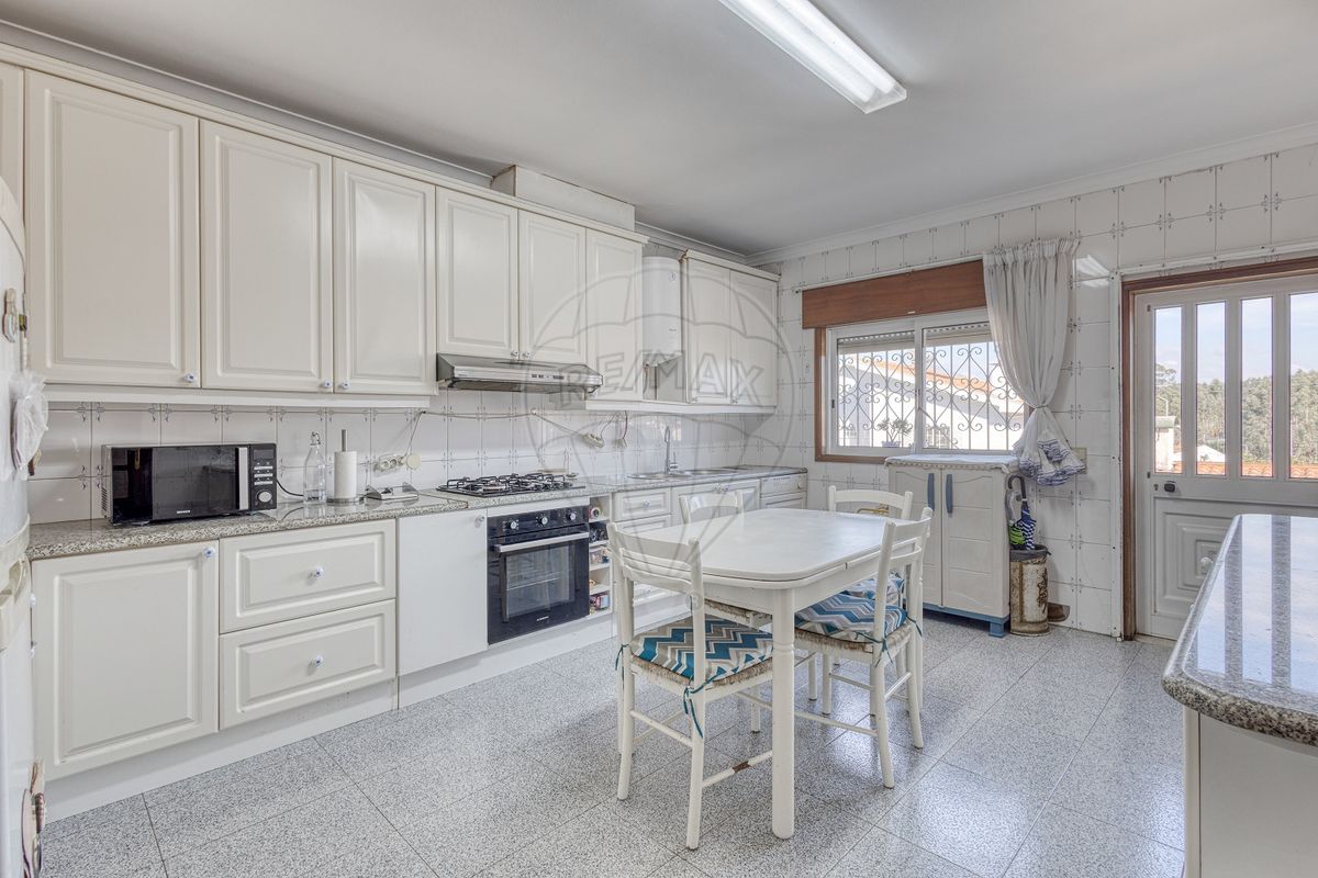listing 124851187-53 picture-0