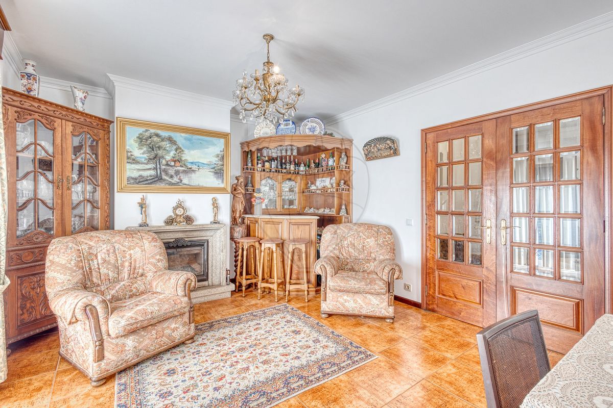 listing 124851187-53 picture-0