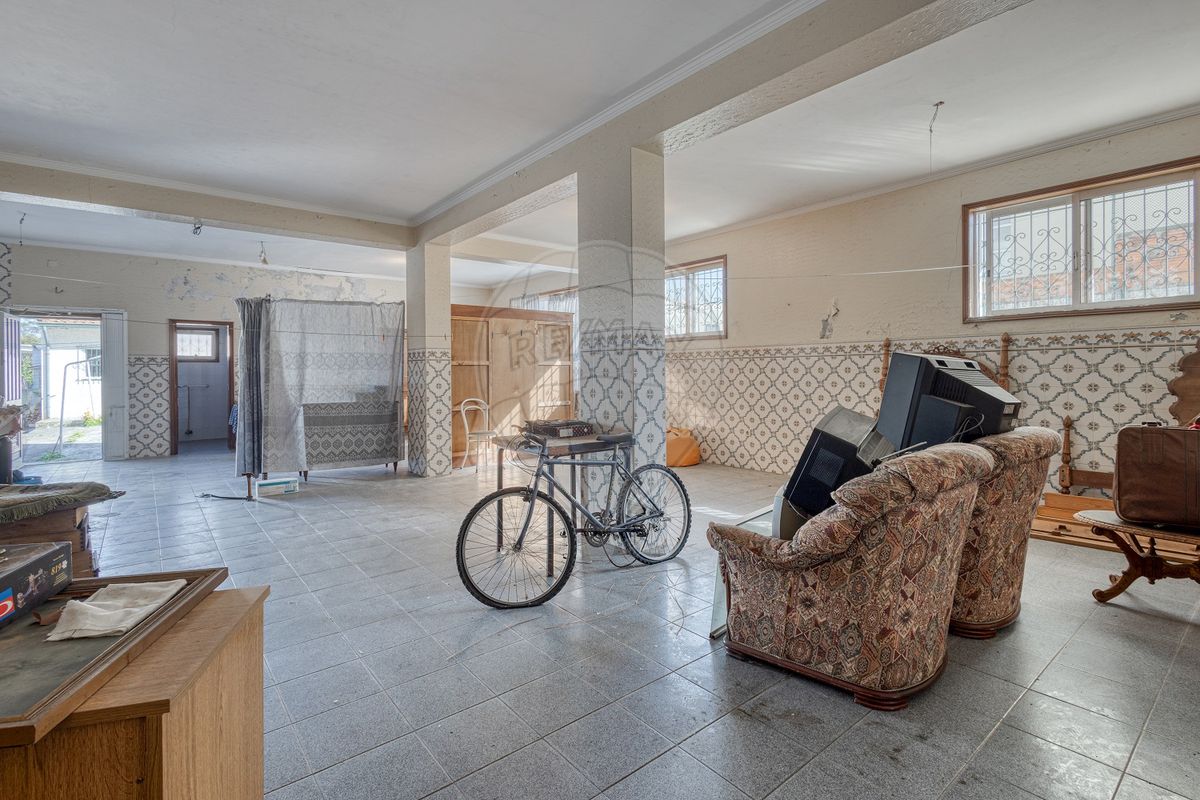 listing 124851187-53 picture-0