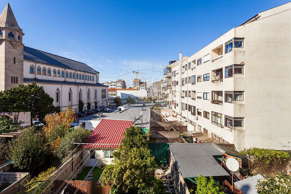 listing 124851023-270 picture-0