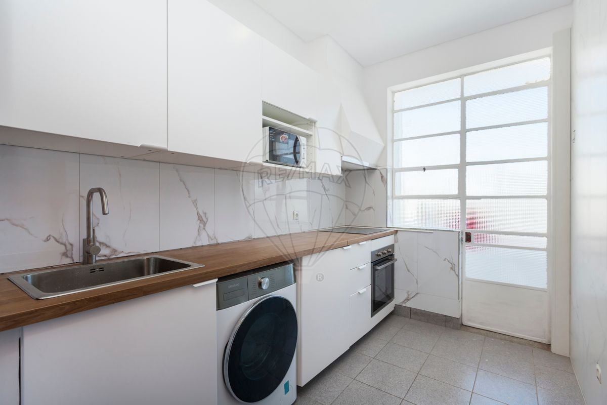 listing 124851256-3 picture-0