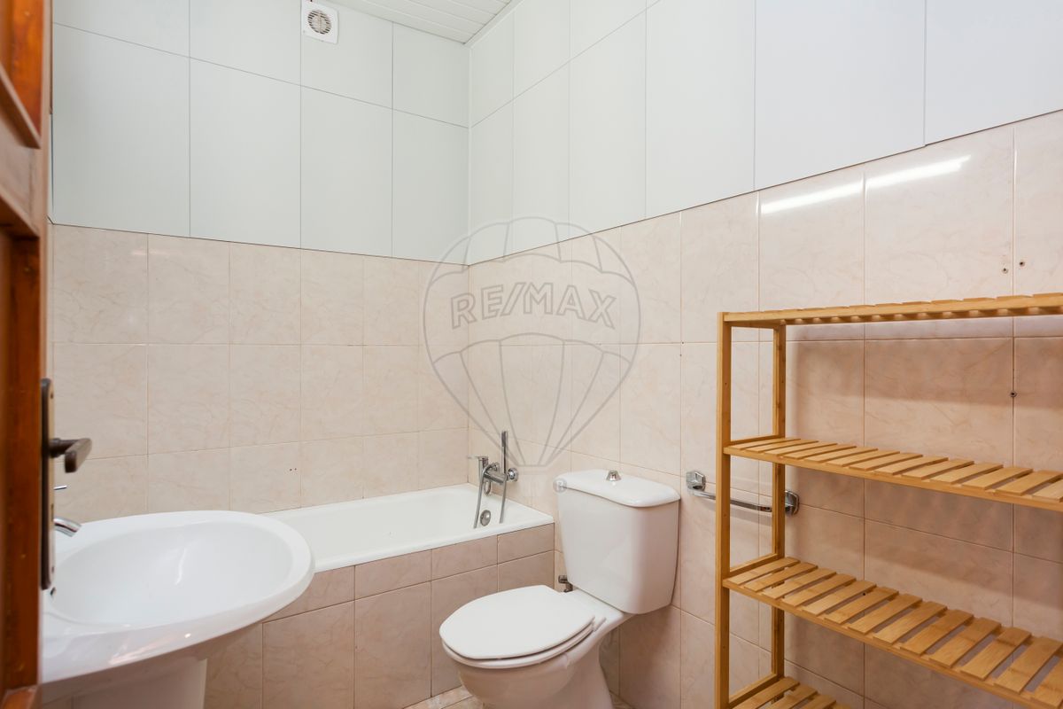 listing 124851256-3 picture-0
