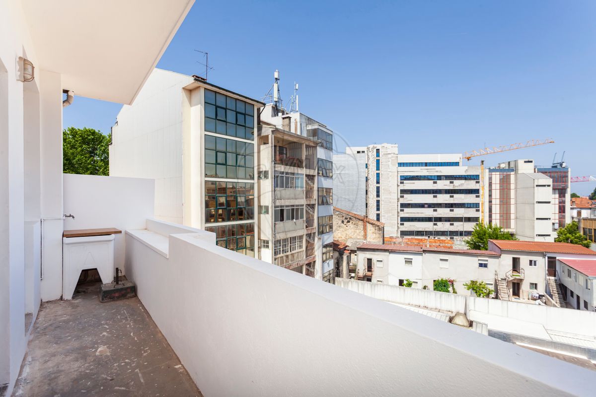 listing 124851256-3 picture-0