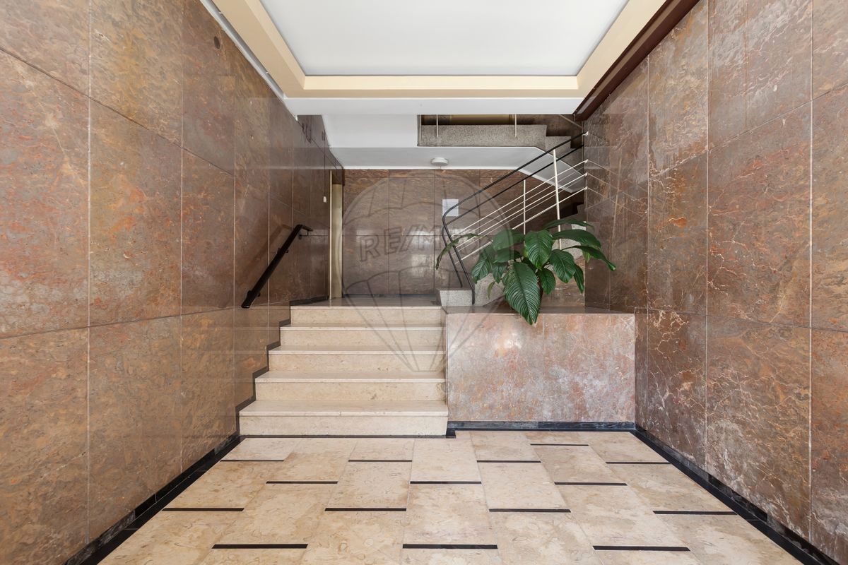 listing 124851256-3 picture-0