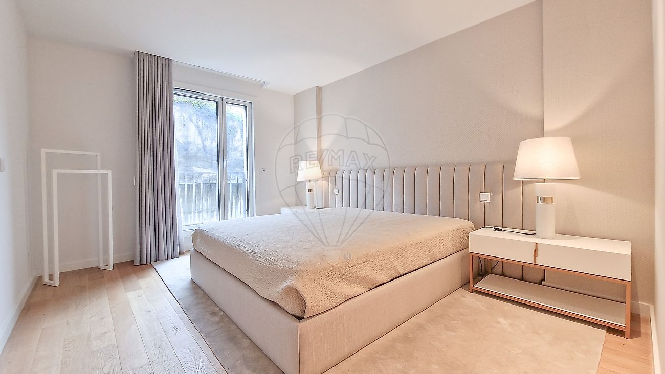 Apartamento T4 à venda em Lordelo do Ouro e Massarelos, Porto — foto 8