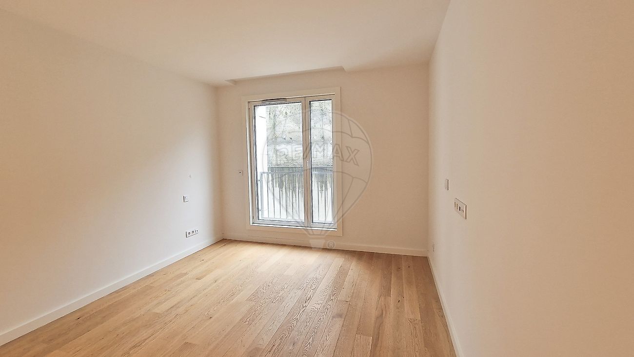 Apartamento T4 à venda em Lordelo do Ouro e Massarelos, Porto — foto 12