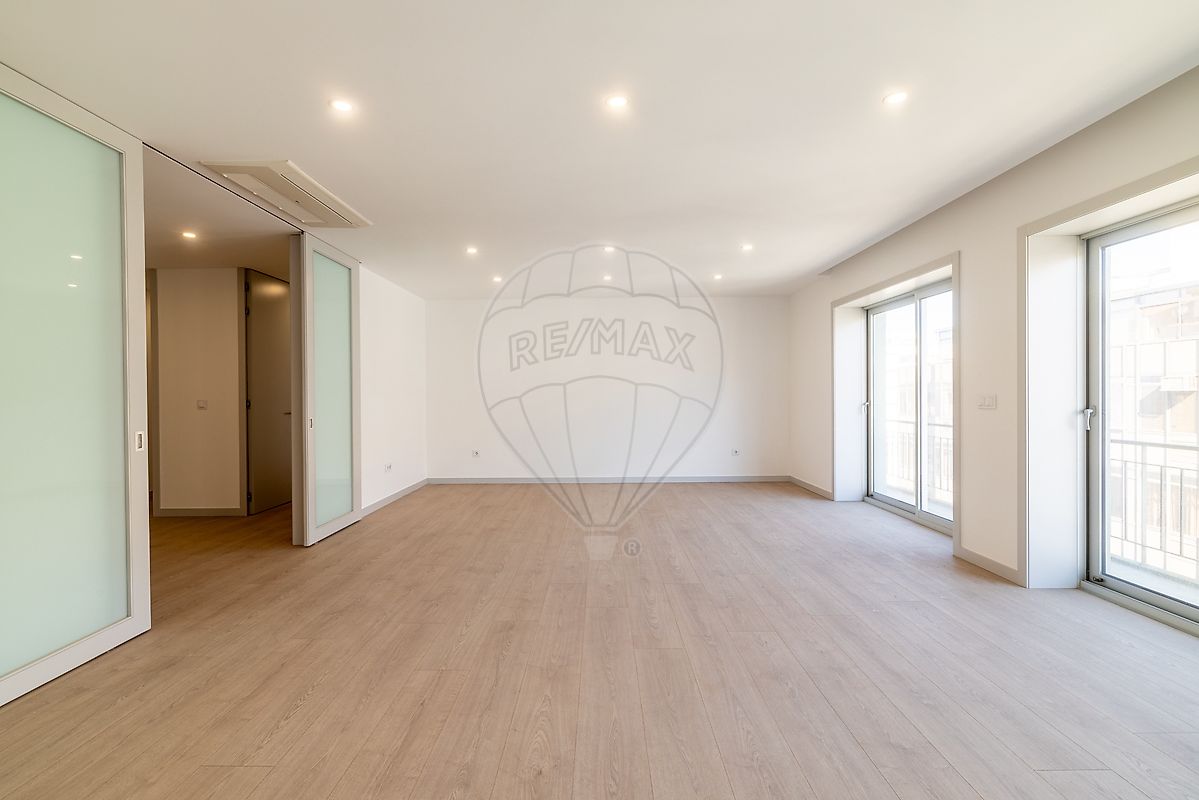 Apartamento T4 à venda em Cedofeita, Santo Ildefonso, Sé, Miragaia, São Nicolau e Vitória, Porto — foto 5