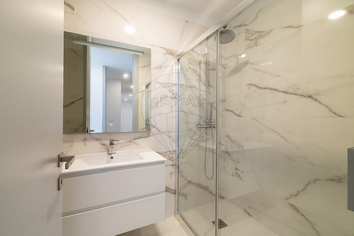 Apartamento T4 à venda em Cedofeita, Santo Ildefonso, Sé, Miragaia, São Nicolau e Vitória, Porto — foto 31
