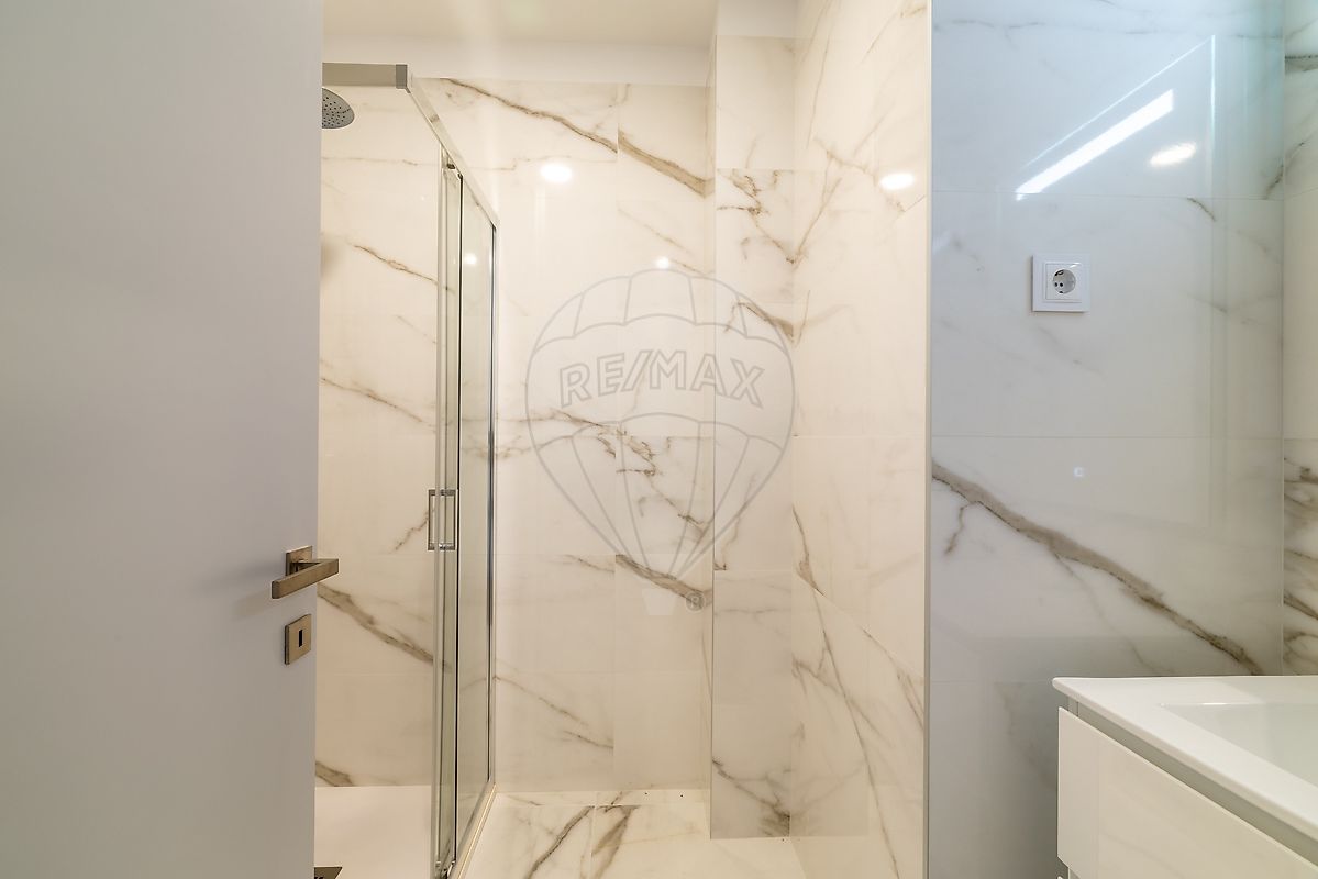 Apartamento T4 à venda em Cedofeita, Santo Ildefonso, Sé, Miragaia, São Nicolau e Vitória, Porto — foto 27