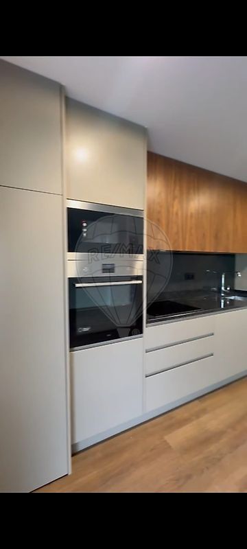 Apartamento T2 à venda em Maia